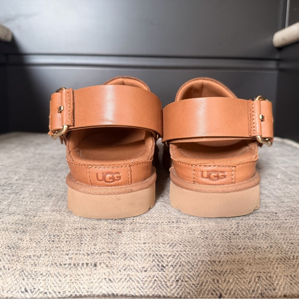 UGG Goldenstar Villa Clog - Picture 7 of 9